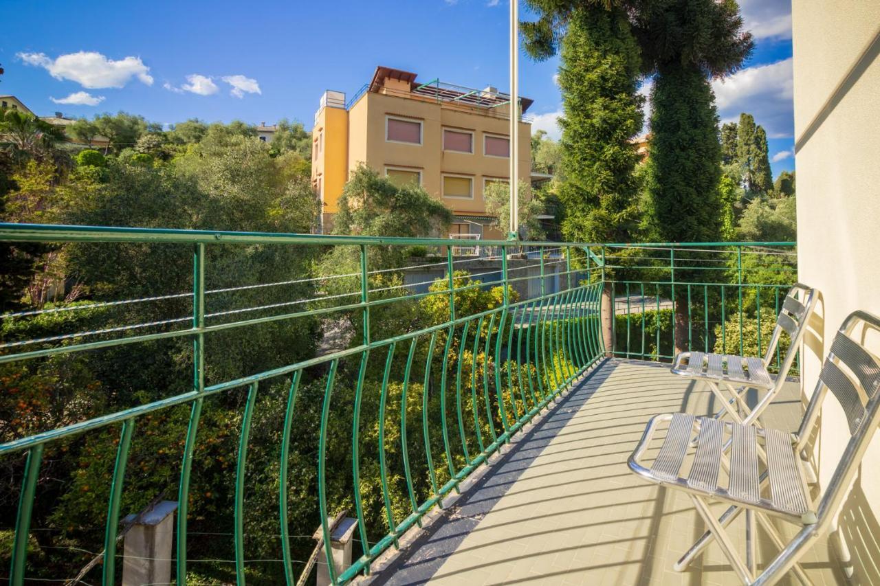 Michelle Apartment Rapallo Bagian luar foto